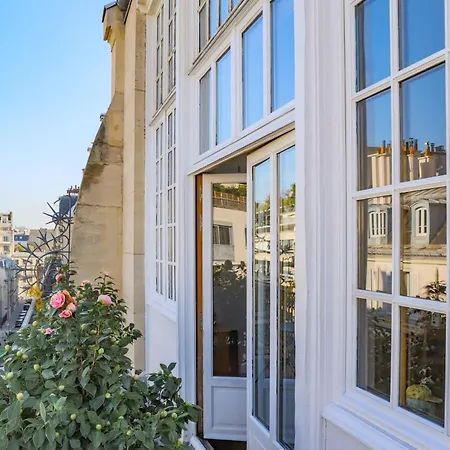 Appartamento Parc Monceau Artist's Atelier